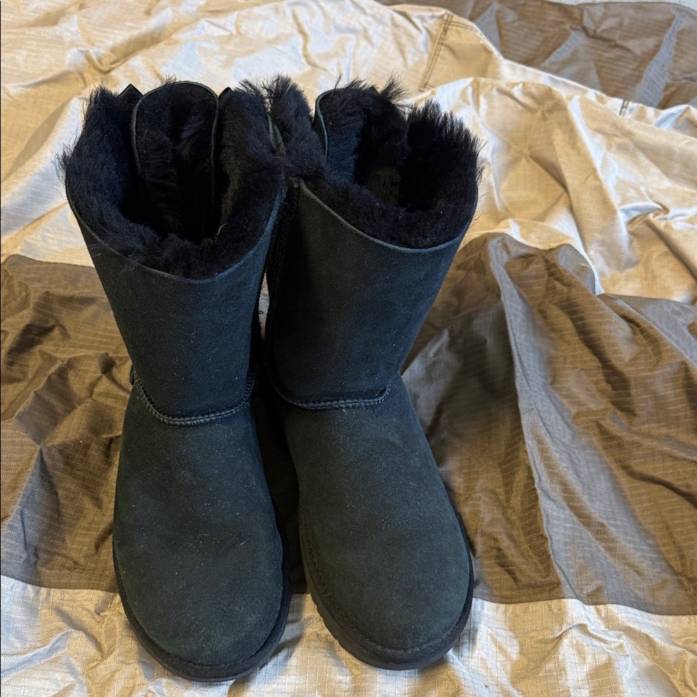 UGG Bailey Black Winter Boots